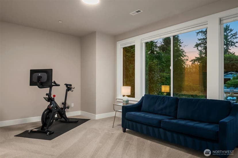 Property photo for 7609 Ne 155th Street, Kenmore photo 25