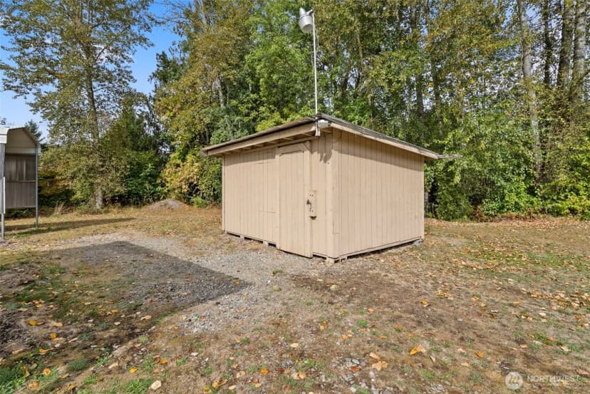 Property photo for 1020 294th Street S, Roy photo 20
