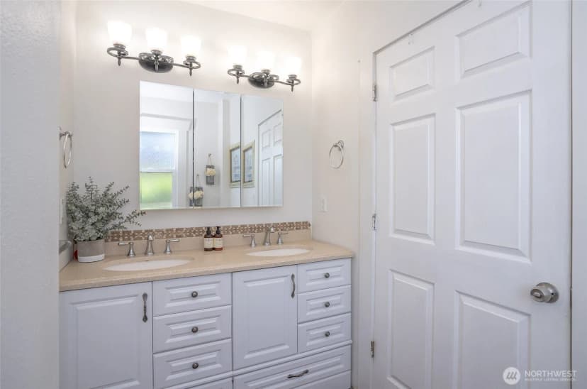 Property photo for 415 S 54th Street, Tacoma photo 24