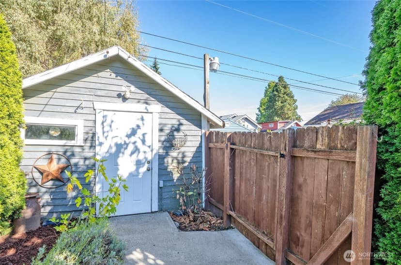Property photo for 415 S 54th Street, Tacoma photo 38