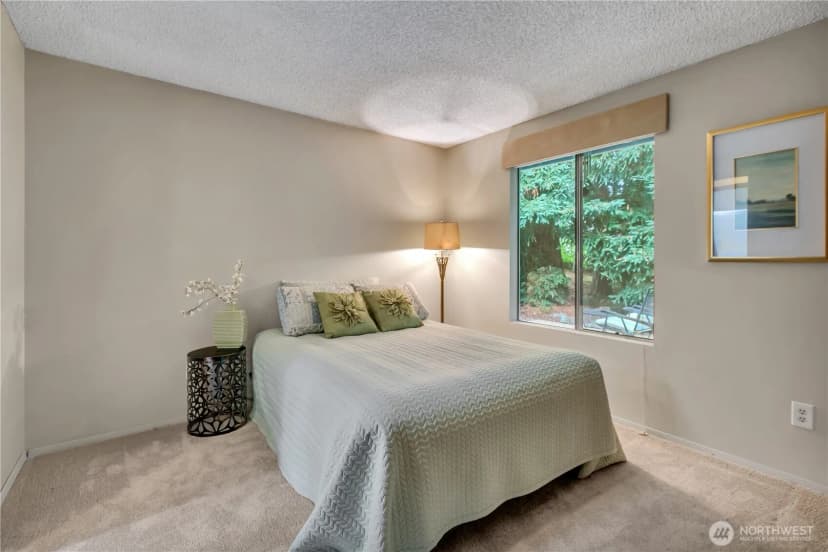 Property photo for 24816 11th Avenue S, Des Moines photo 14