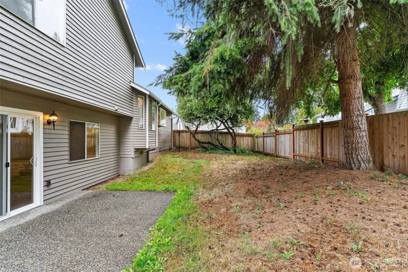 Property photo for 604 213th Street Sw, Bothell photo 36