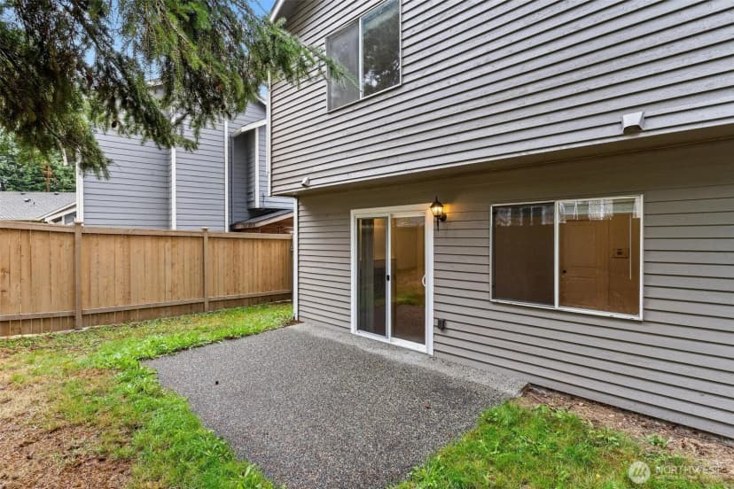 Property photo for 604 213th Street Sw, Bothell photo 34