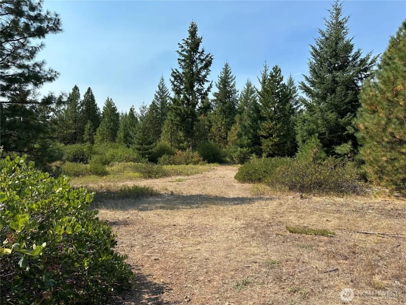 Property photo for 2 Cedar Monument Road, Goldendale