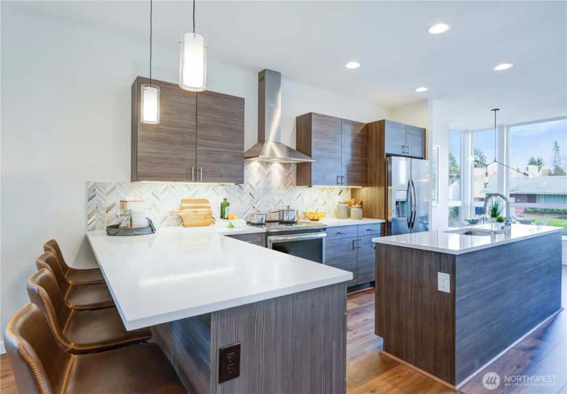 Property photo for 9237 B 16th Avenue Sw, Seattle photo 14