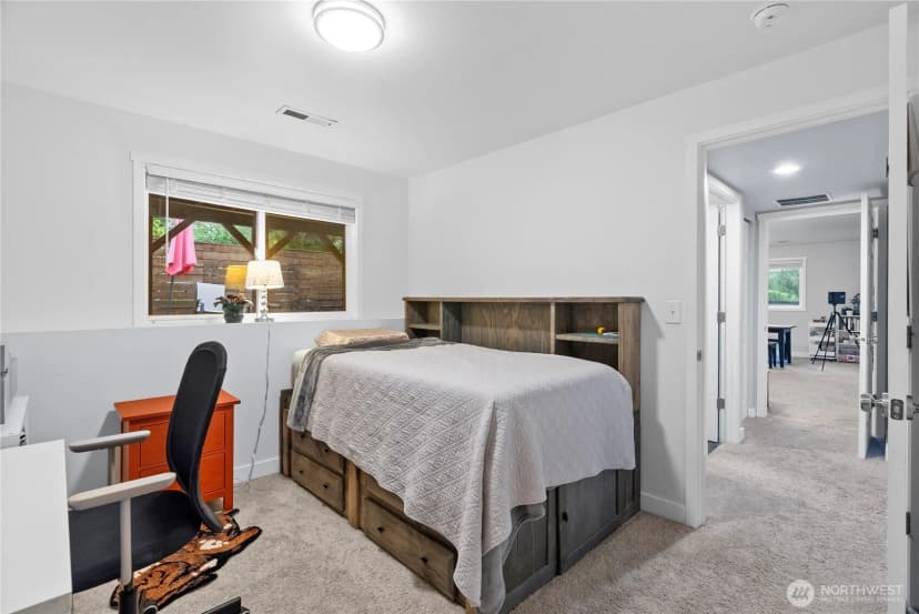 Property photo for 5421 S Roxbury Street, Seattle photo 22