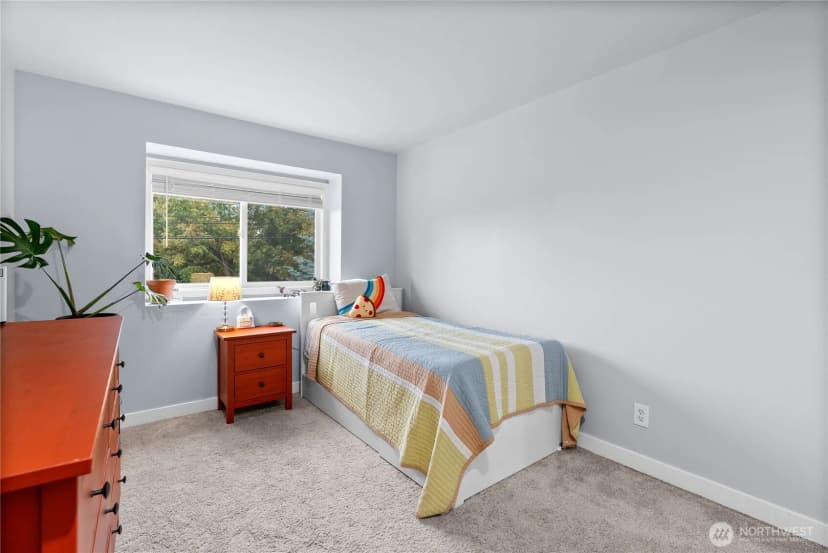 Property photo for 5421 S Roxbury Street, Seattle photo 19