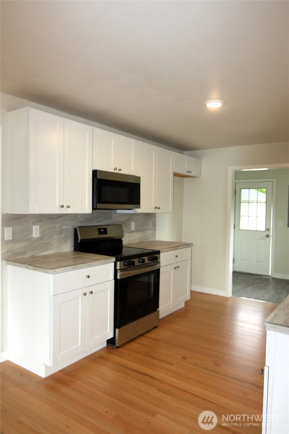Property photo for 413 Se Roake Avenue, Castle Rock photo 7