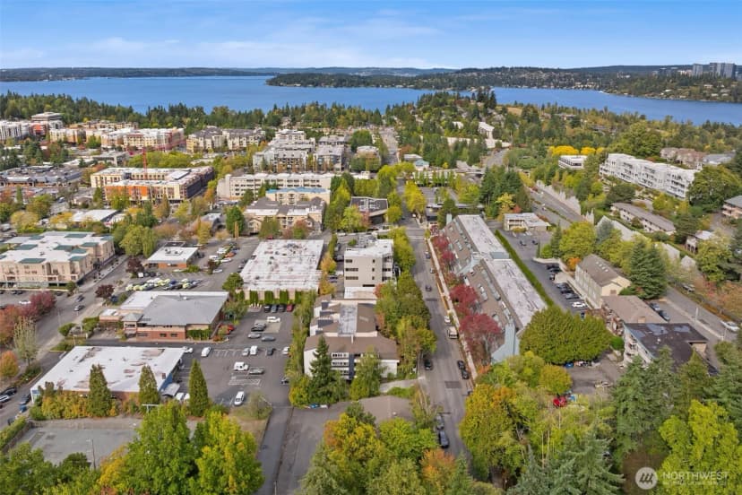 Property photo for 3055 80th Avenue Se #201, Mercer Island photo 20