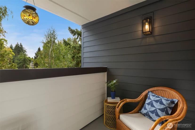 Property photo for 3055 80th Avenue Se #201, Mercer Island photo 6