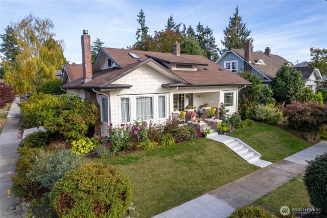 Property photo for 1717 N Cedar Street, Tacoma photo 3