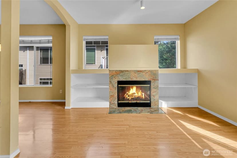 Property photo for 14902 29th Avenue W #f101, Lynnwood photo 2