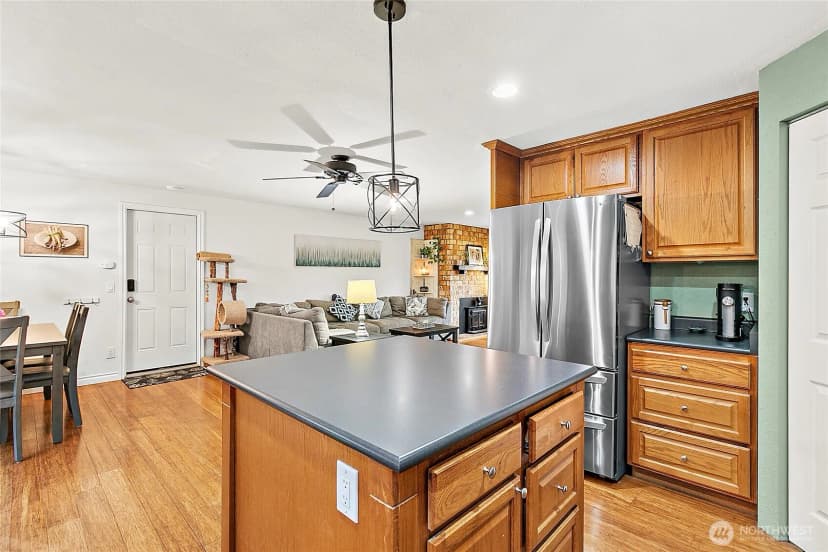 Property photo for 11812 Se 253rd Street, Kent photo 13