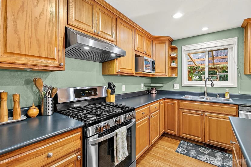 Property photo for 11812 Se 253rd Street, Kent photo 15