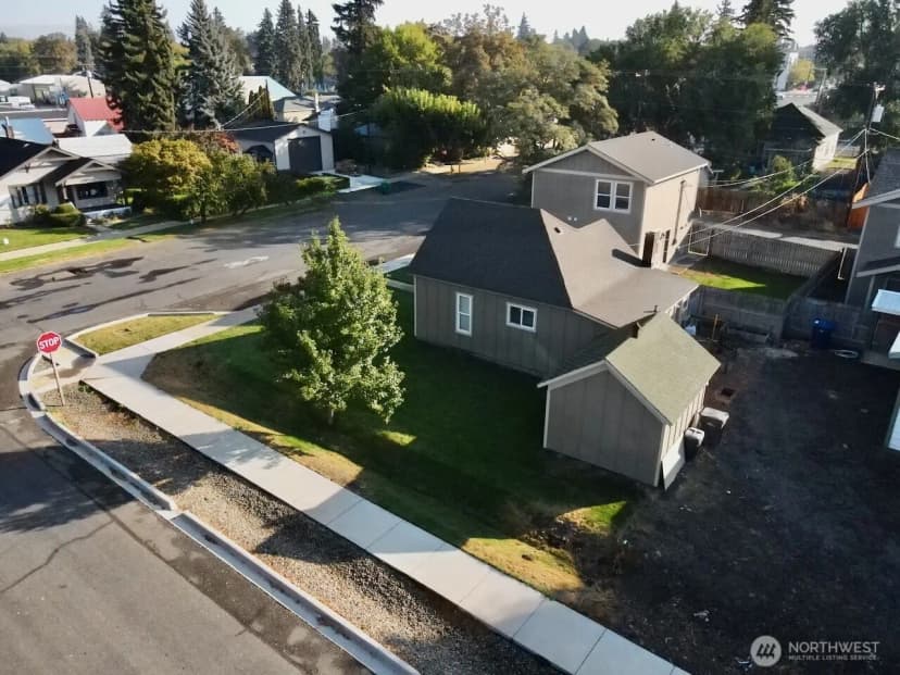 Property photo for 406 W 7th Avenue, Ellensburg photo 14