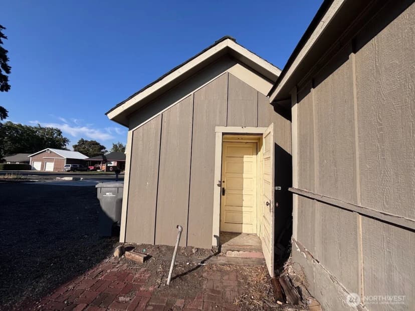 Property photo for 406 W 7th Avenue, Ellensburg photo 13