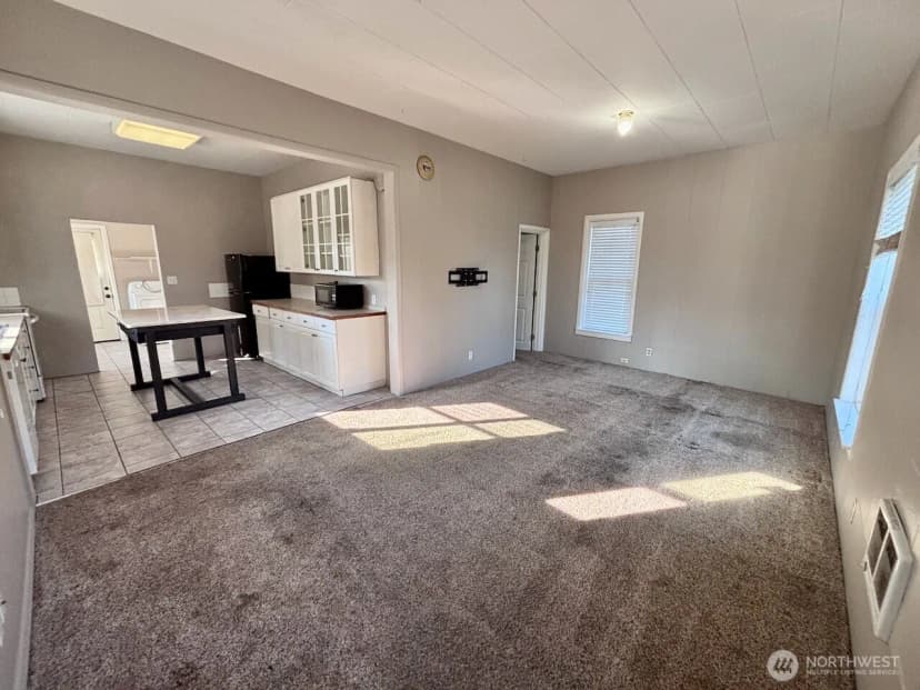 Property photo for 406 W 7th Avenue, Ellensburg photo 6