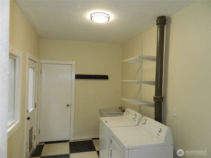 Property photo for 226 2nd Street W, Tonasket photo 14