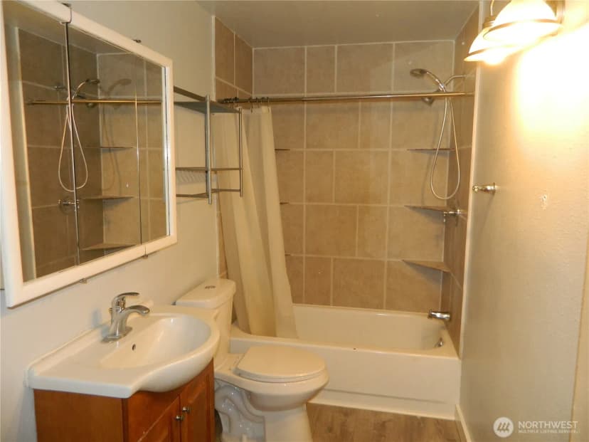 Property photo for 226 2nd Street W, Tonasket photo 16