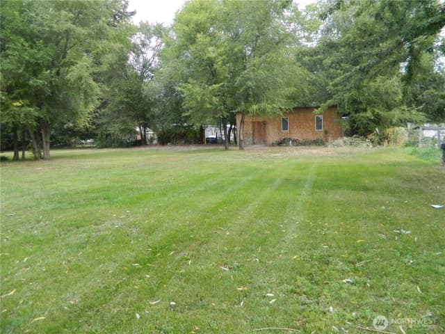 Property photo for 226 2nd Street W, Tonasket photo 3