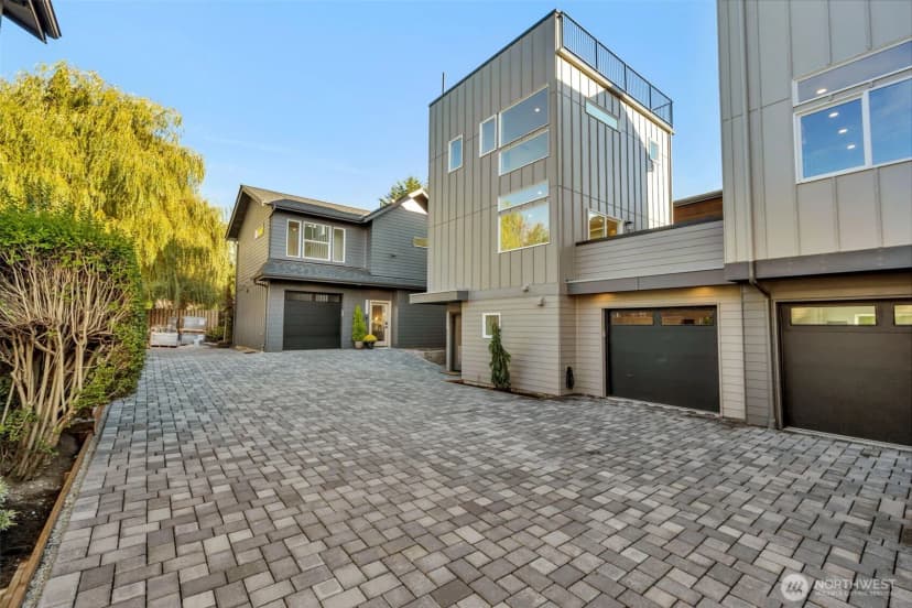 Property photo for 5640 49th Avenue Sw, Seattle photo 28
