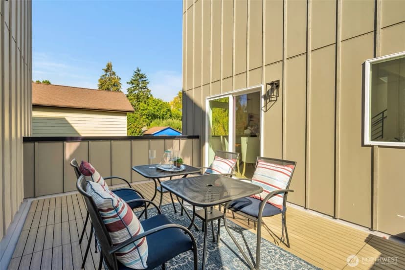 Property photo for 5640 49th Avenue Sw, Seattle photo 15