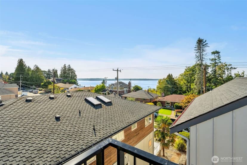 Property photo for 5640 49th Avenue Sw, Seattle photo 25