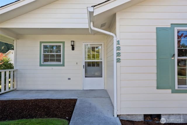 Property photo for 1222 Searle Drive, Centralia photo 4