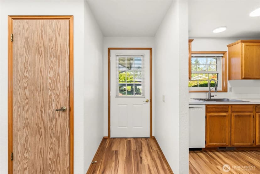 Property photo for 1222 Searle Drive, Centralia photo 5
