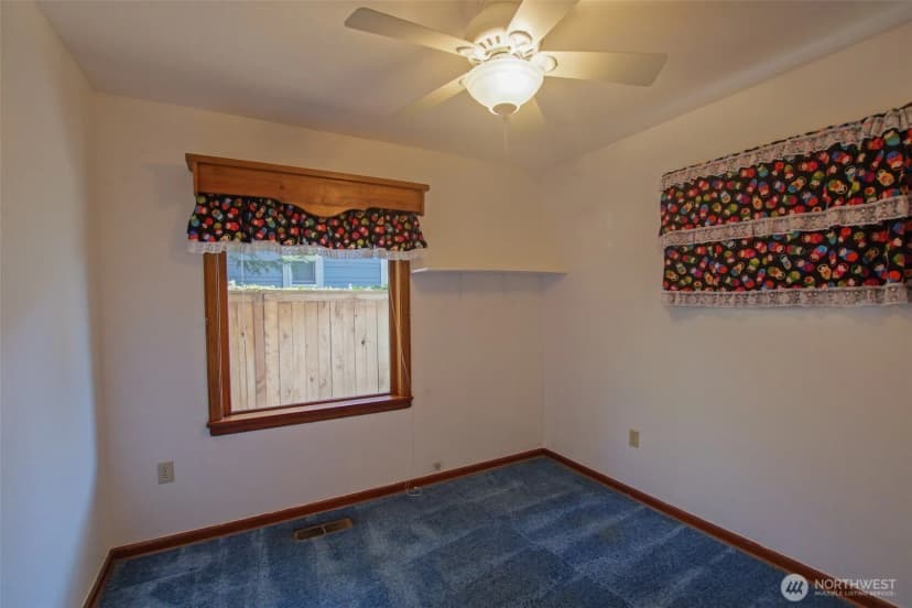 Property photo for 4612 N 30th Street, Tacoma photo 6