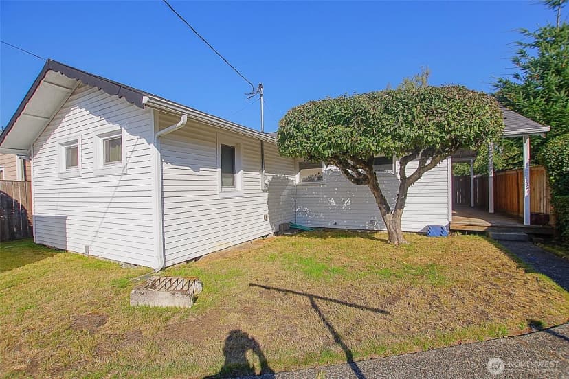 Property photo for 4612 N 30th Street, Tacoma photo 15