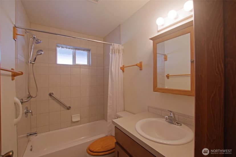 Property photo for 4612 N 30th Street, Tacoma photo 12