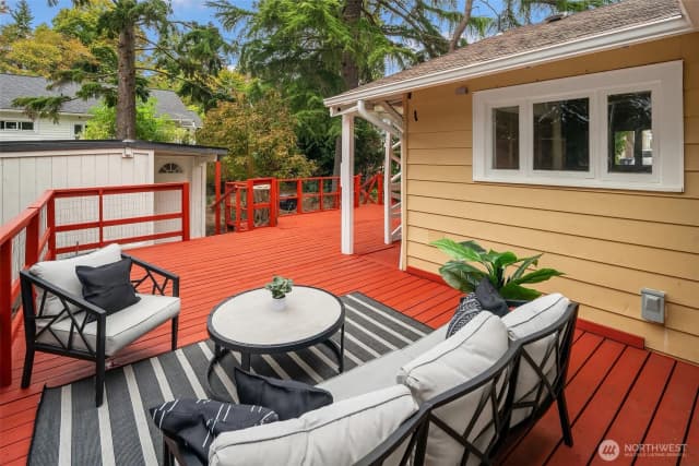 Property photo for 1067 E 34th Street, Tacoma photo 5