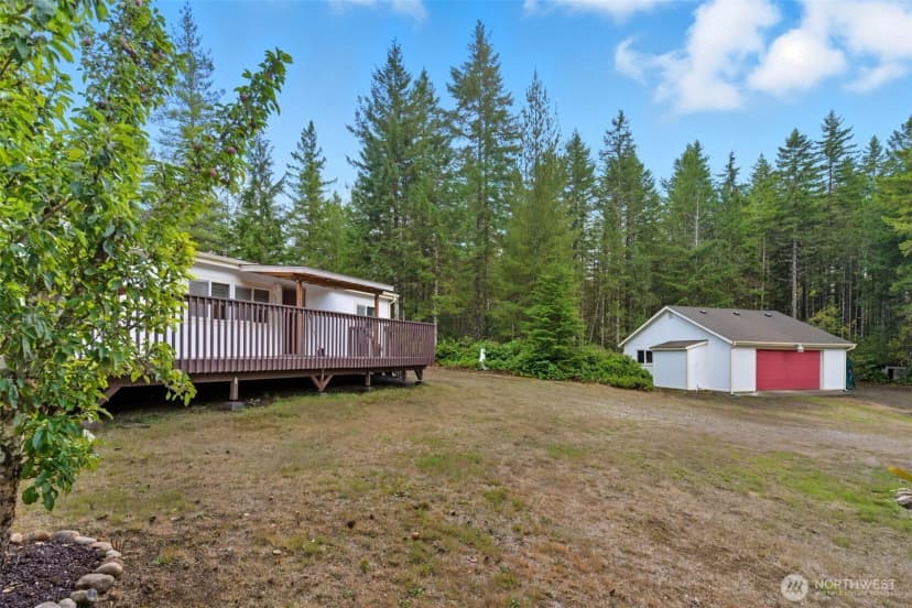 Property photo for 2930 Legend Lane Nw, Seabeck