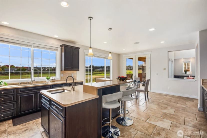 Property photo for 7849 Greenview Drive Ne, Lacey photo 12
