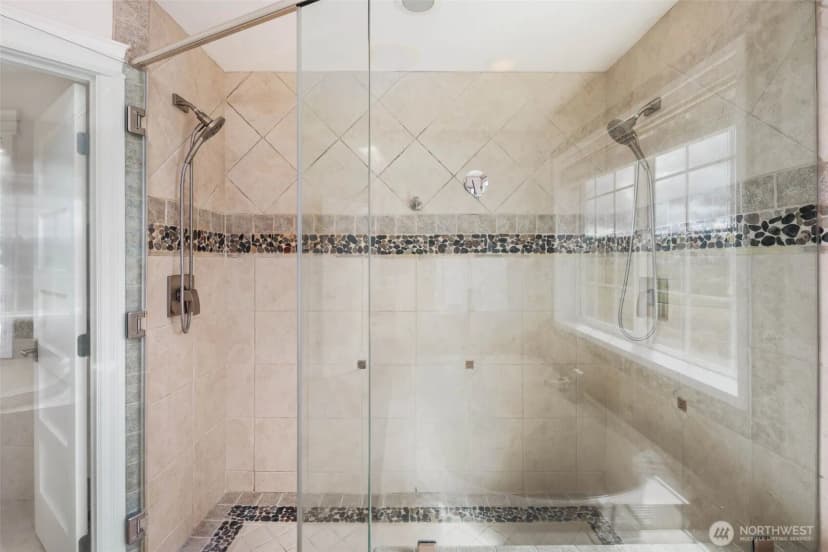 Property photo for 7849 Greenview Drive Ne, Lacey photo 30