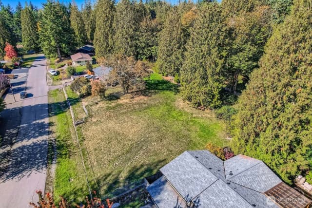Property photo for 10419 46th Place Se, Lake Stevens photo 2