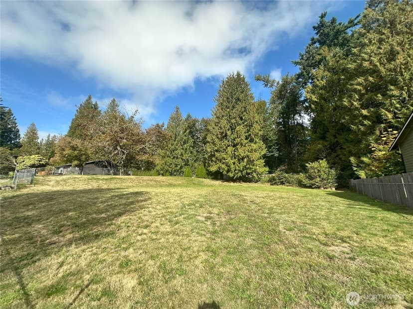 Property photo for 10419 46th Place Se, Lake Stevens photo 4