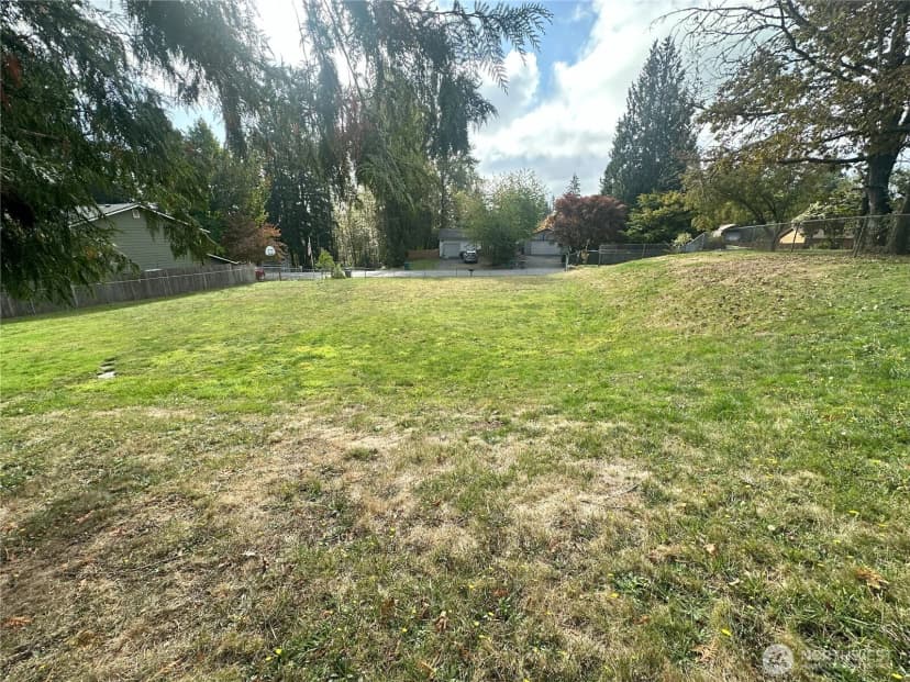 Property photo for 10419 46th Place Se, Lake Stevens photo 9