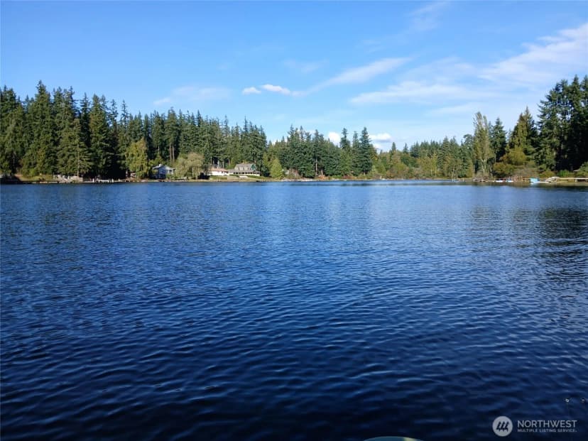 Property photo for 18927 84th Drive Nw, Stanwood photo 2