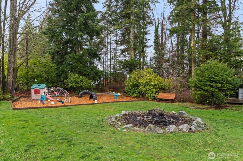 Property photo for 18927 84th Drive Nw, Stanwood photo 12