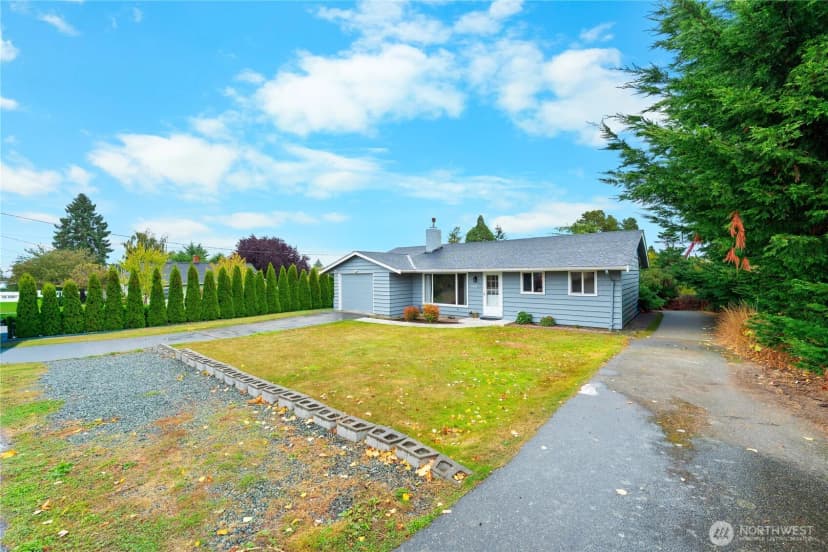 Property photo for 3915 L Avenue, Anacortes