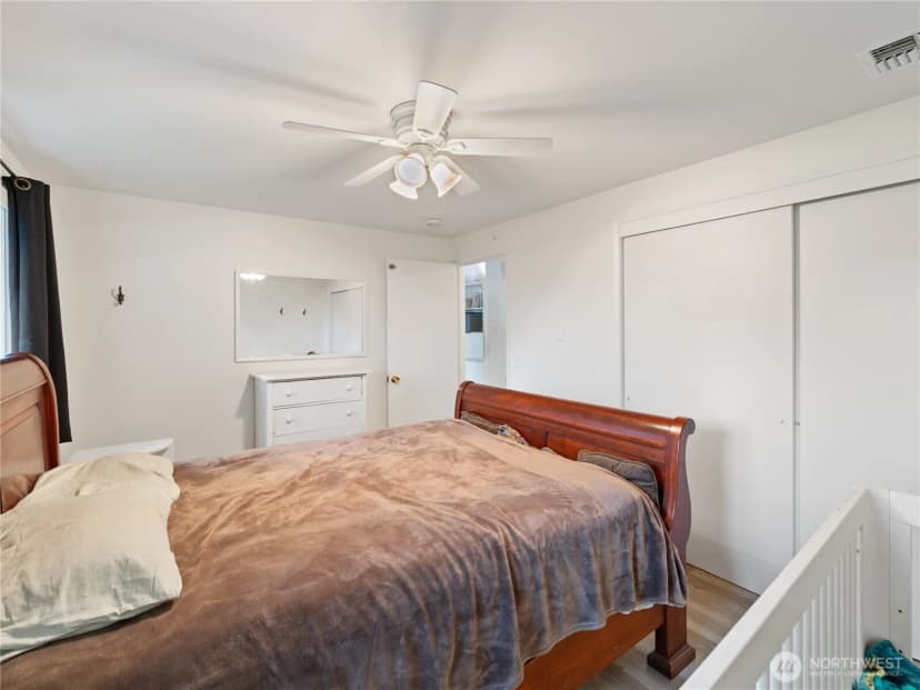 Property photo for 3915 L Avenue, Anacortes photo 13