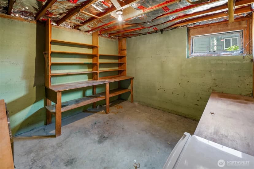 Property photo for 5817 Ne 181st Street, Kenmore photo 23