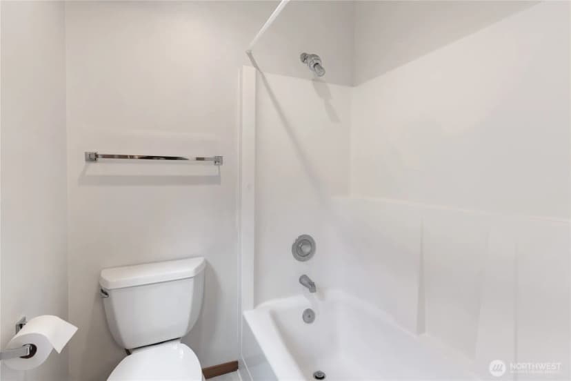 Property photo for 708 16th Place Nw, Puyallup photo 13