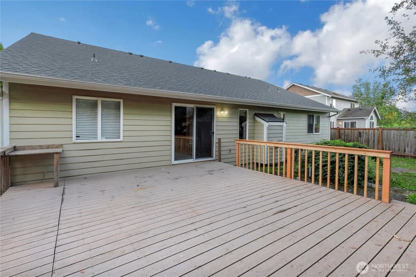 Property photo for 708 16th Place Nw, Puyallup photo 22