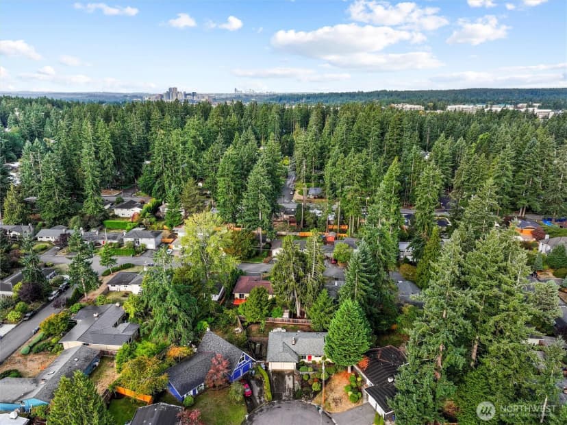 Property photo for 16508 Ne 27th Place, Bellevue photo 30