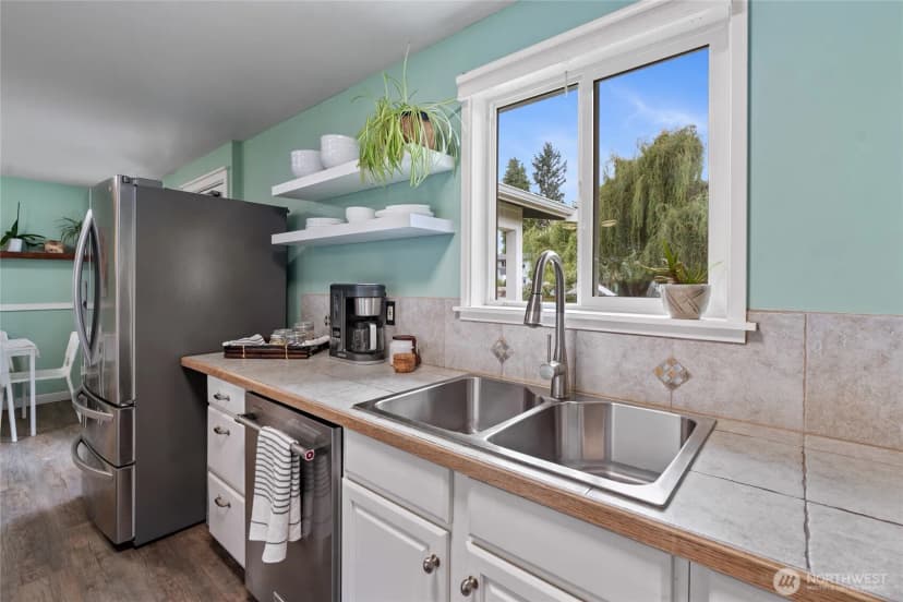 Property photo for 27236 117th Avenue Se, Kent photo 10