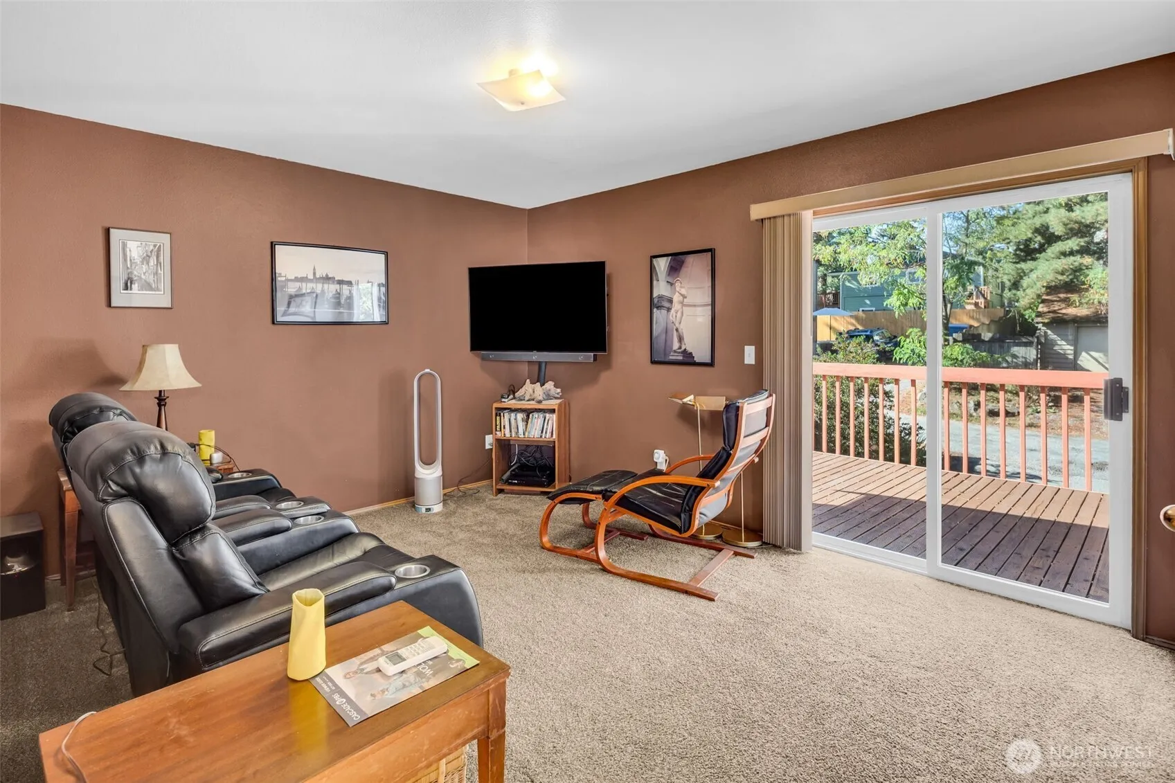Property photo for 10513 Whitman Avenue N, Seattle photo 31