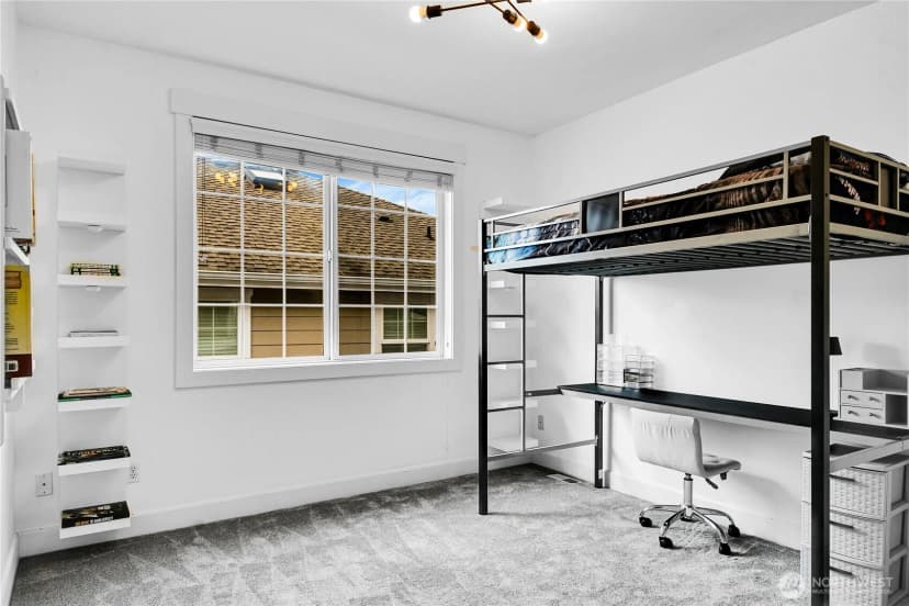 Property photo for 1011 N 27th Place, Renton photo 27